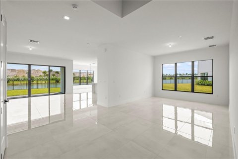 Casa en venta en Palm Beach Gardens, Florida, 5 dormitorios, 495.54 m2 № 2008665 - foto 16