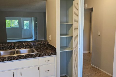 Casa en alquiler en Seminole, Florida, 2 dormitorios, 89.46 m2 № 1825107 - foto 5