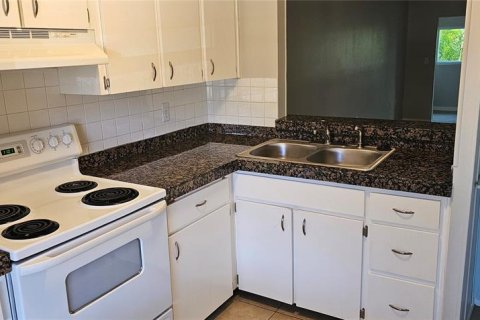 Casa en alquiler en Seminole, Florida, 2 dormitorios, 89.46 m2 № 1825107 - foto 4