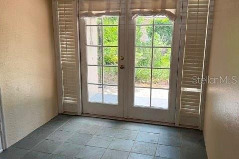Villa ou maison à louer à Orlando, Floride: 3 chambres, 118.82 m2 № 2167680 - photo 5
