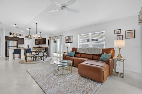 Casa en venta en The Villages, Florida, 2 dormitorios, 120.68 m2 № 2209412 - foto 14