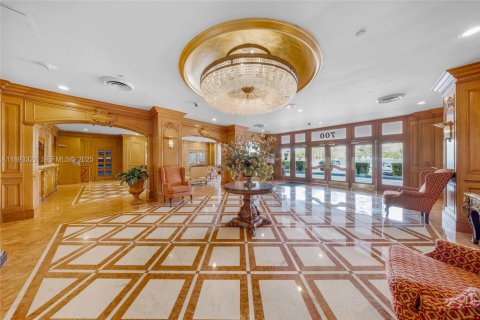 Copropriété à louer à Coral Gables, Floride: 41.81 m2 № 1977374 - photo 21