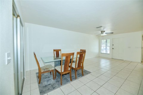 Apartamento en alquiler en Bradenton, Florida, 2 dormitorios, 180.23 m2 № 2203905 - foto 6