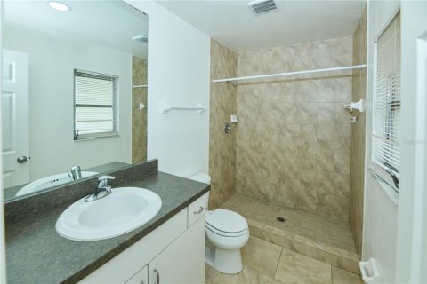 Apartamento en alquiler en Bradenton, Florida, 2 dormitorios, 180.23 m2 № 2203905 - foto 11