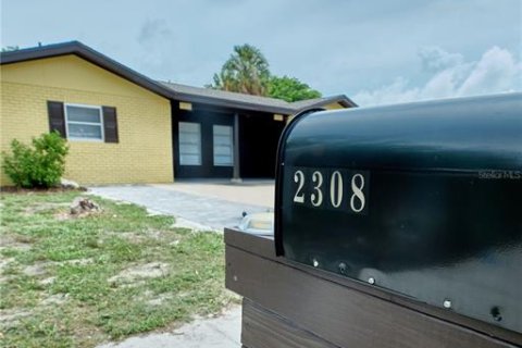 Apartamento en alquiler en Bradenton, Florida, 2 dormitorios, 180.23 m2 № 2203905 - foto 17