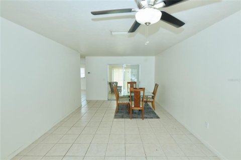 Apartamento en alquiler en Bradenton, Florida, 2 dormitorios, 180.23 m2 № 2203905 - foto 4