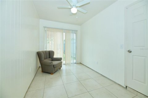 Apartamento en alquiler en Bradenton, Florida, 2 dormitorios, 180.23 m2 № 2203905 - foto 13