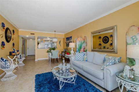 Condominio en venta en Port Richey, Florida, 2 dormitorios, 95.22 m2 № 2150856 - foto 9