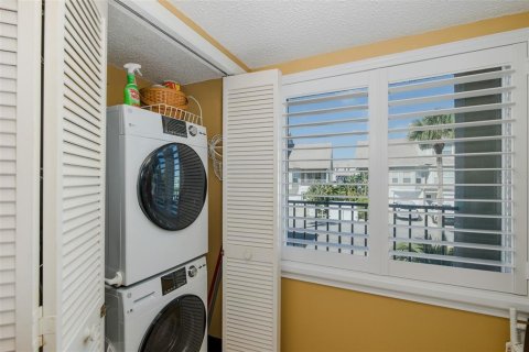Condominio en venta en Port Richey, Florida, 2 dormitorios, 95.22 m2 № 2150856 - foto 23