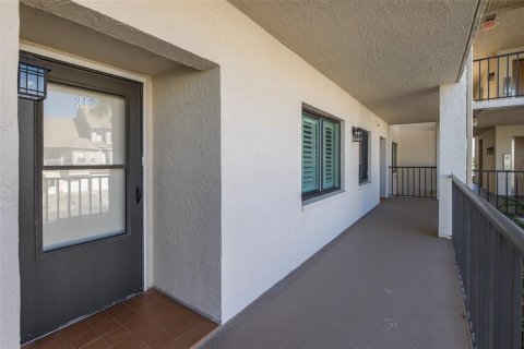 Condominio en venta en Port Richey, Florida, 2 dormitorios, 95.22 m2 № 2150856 - foto 6