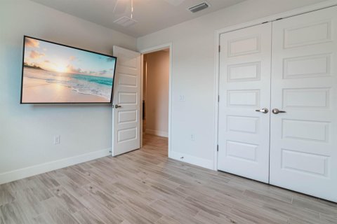 Villa ou maison à vendre à Cape Coral, Floride: 4 chambres, 211.45 m2 № 2147335 - photo 25