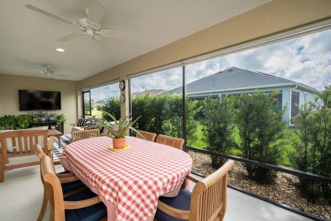 House in The Villages, Florida 3 bedrooms, 178.47 sq.m. № 2368879 - photo 16