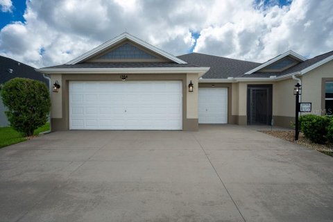 House in The Villages, Florida 3 bedrooms, 178.47 sq.m. № 2368879 - photo 10