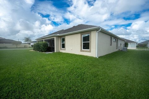 House in The Villages, Florida 3 bedrooms, 178.47 sq.m. № 2368879 - photo 5