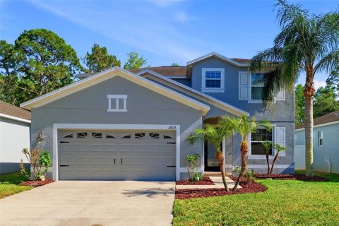 House in Hudson, Florida 4 bedrooms, 238.67 sq.m. № 2229906