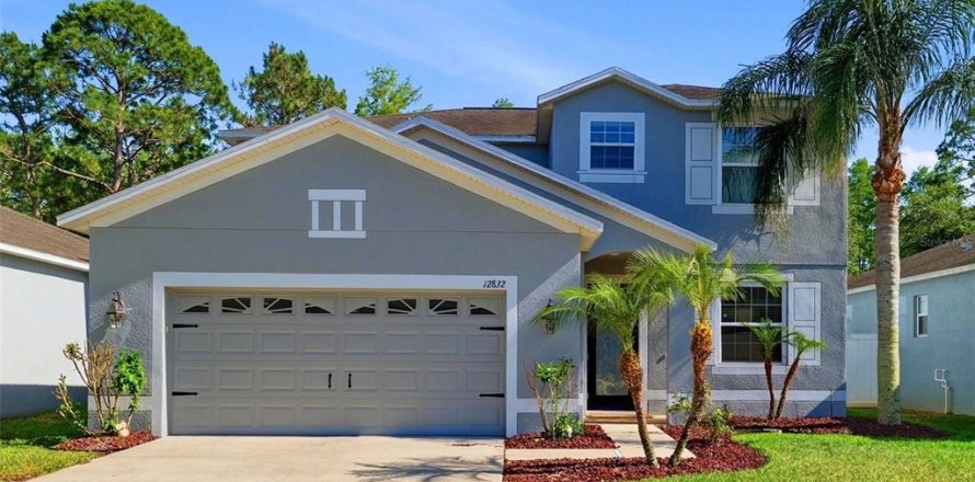 Villa ou maison à Hudson, Floride 4 chambres, 238.67 m2 № 2229906
