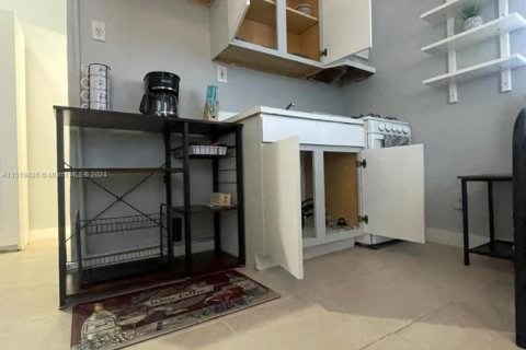 Купить кондоминиум в Майами-Бич, Флорида 27.87м2, № 1959978 - фото 17