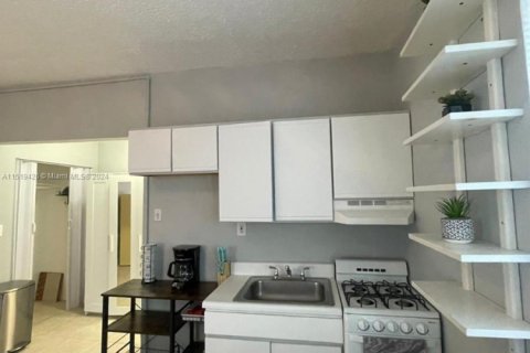 Купить кондоминиум в Майами-Бич, Флорида 27.87м2, № 1959978 - фото 10