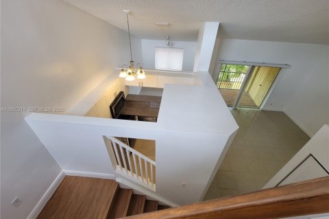 Condo in Coral Springs, Florida, 2 bedrooms  № 2054392 - photo 18