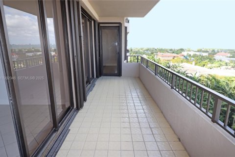 Copropriété à louer à Key Biscayne, Floride: 2 chambres, 142.33 m2 № 1990626 - photo 25