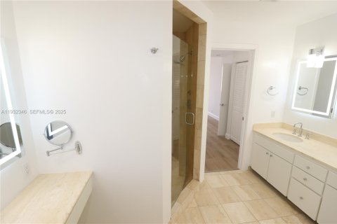Copropriété à louer à Key Biscayne, Floride: 2 chambres, 142.33 m2 № 1990626 - photo 20