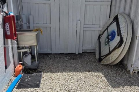 Immobilier commercial à vendre à Hollywood, Floride № 1897640 - photo 15