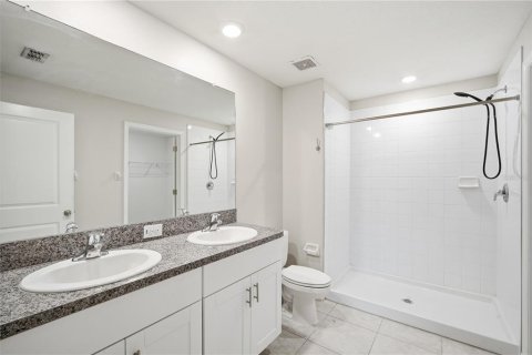 Villa ou maison à louer à Ruskin, Floride: 3 chambres, 143.07 m2 № 2411712 - photo 16