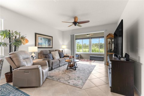 House in Ocala, Florida 2 bedrooms, 137.03 sq.m. № 2224979 - photo 7