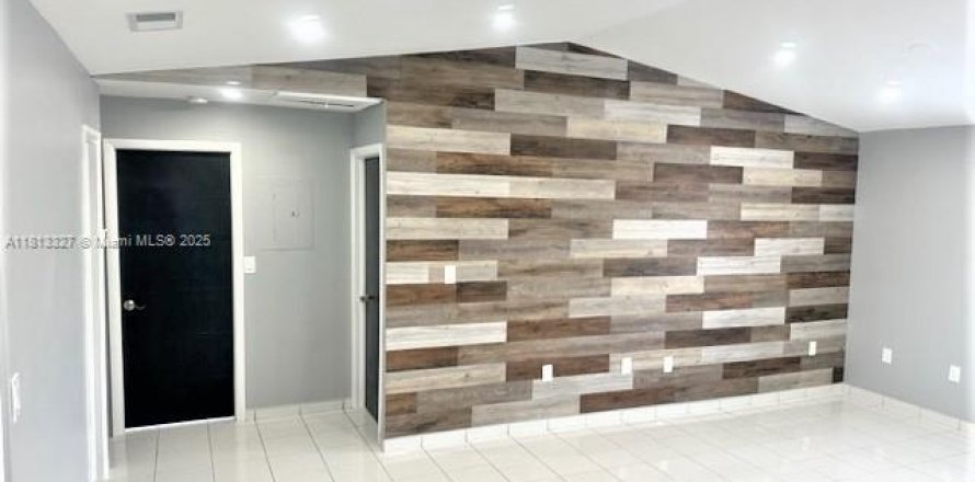 Condo à Hialeah, Floride, 2 chambres № 1768143