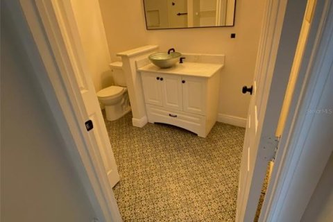 Condo in Altamonte Springs, Florida, 1 bedroom № 2224835 - photo 15