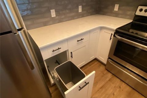 Condo in Altamonte Springs, Florida, 1 bedroom № 2224835 - photo 4