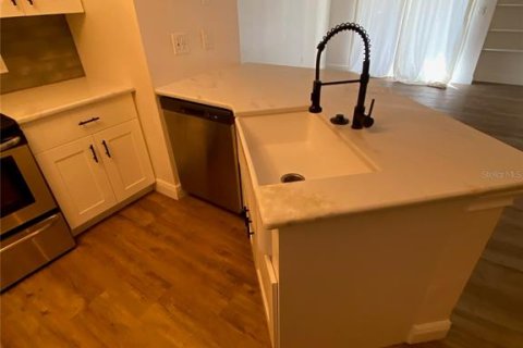 Condo in Altamonte Springs, Florida, 1 bedroom № 2224835 - photo 6
