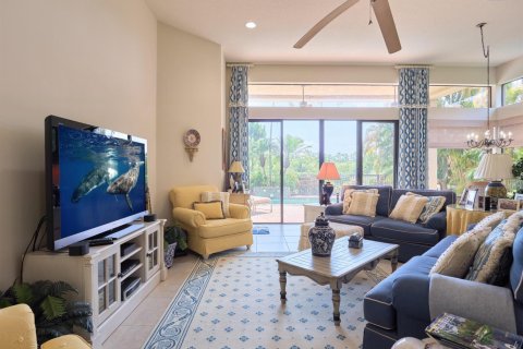 Casa en venta en West Palm Beach, Florida, 3 dormitorios, 277.31 m2 № 2269267 - foto 8