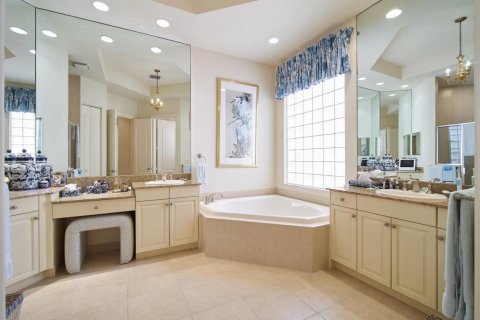 Casa en venta en West Palm Beach, Florida, 3 dormitorios, 277.31 m2 № 2269267 - foto 18