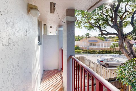 Condominio en venta en Miami, Florida, 4 dormitorios, 156.08 m2 № 2009350 - foto 30