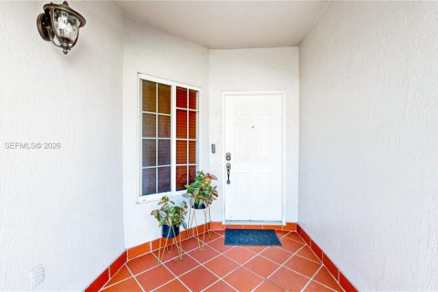 Condominio en venta en Miami, Florida, 4 dormitorios, 156.08 m2 № 2009350 - foto 4