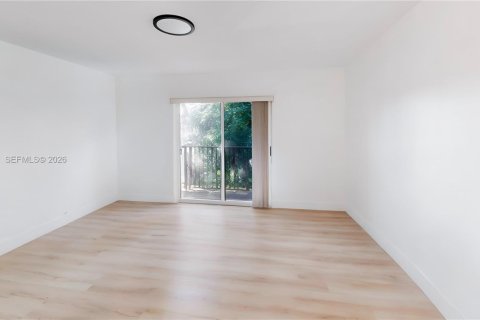 Condominio en venta en Miami, Florida, 4 dormitorios, 156.08 m2 № 2009350 - foto 24