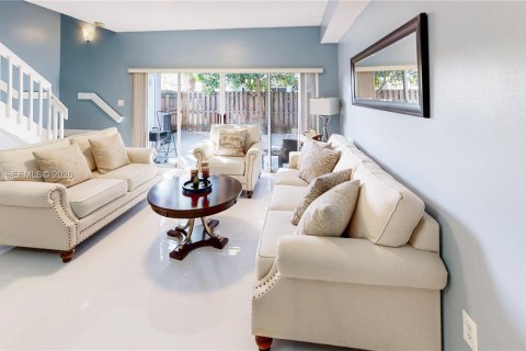 Condominio en venta en Miami, Florida, 4 dormitorios, 156.08 m2 № 2009350 - foto 6