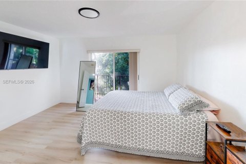 Condominio en venta en Miami, Florida, 4 dormitorios, 156.08 m2 № 2009350 - foto 25
