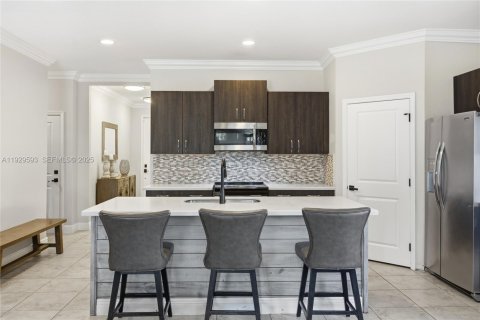 House in Homestead, Florida 4 bedrooms, 167.13 sq.m. № 1990980 - photo 17