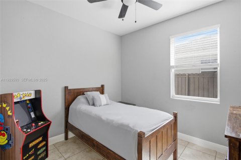 House in Homestead, Florida 4 bedrooms, 167.13 sq.m. № 1990980 - photo 26