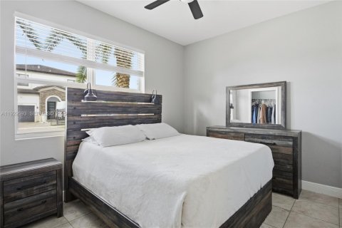 House in Homestead, Florida 4 bedrooms, 167.13 sq.m. № 1990980 - photo 28