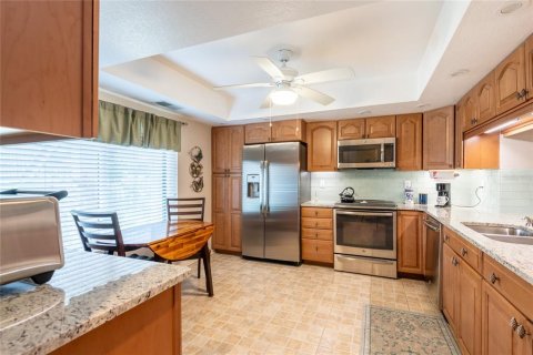 Condo in Palm Harbor, Florida, 2 bedrooms  № 1873019 - photo 7