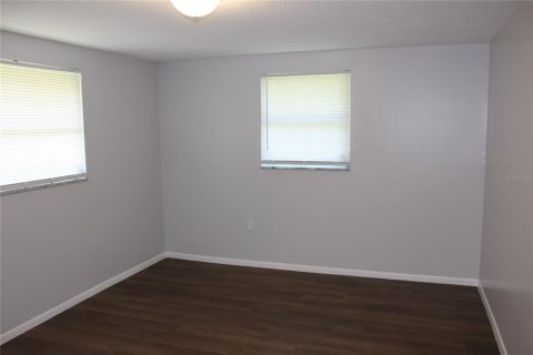 Immobilier commercial à vendre à Punta Gorda, Floride: 3 chambres, 148.46 m2 № 2141884 - photo 27