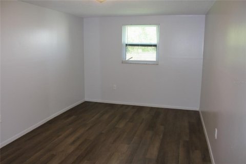 Immobilier commercial à vendre à Punta Gorda, Floride: 3 chambres, 148.46 m2 № 2141884 - photo 8
