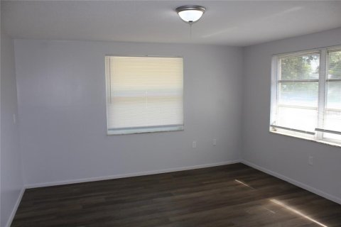Immobilier commercial à vendre à Punta Gorda, Floride: 3 chambres, 148.46 m2 № 2141884 - photo 3