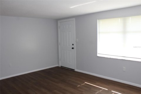 Immobilier commercial à vendre à Punta Gorda, Floride: 3 chambres, 148.46 m2 № 2141884 - photo 22