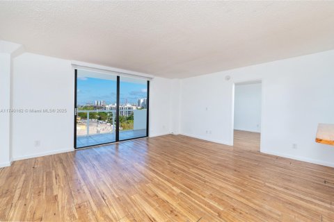 Купить кондоминиум в Норт-Майами, Флорида 2 спальни, 83.61м2, № 1958172 - фото 20