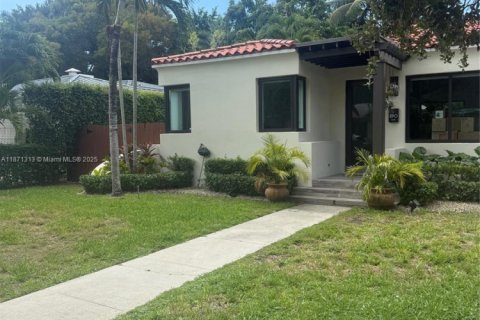 Villa ou maison à vendre à Miami, Floride: 3 chambres, 141.21 m2 № 1925298 - photo 1