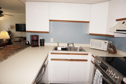 Condominio en venta en Port Charlotte, Florida, 1 dormitorio, 57.23 m2 № 1850293 - foto 15